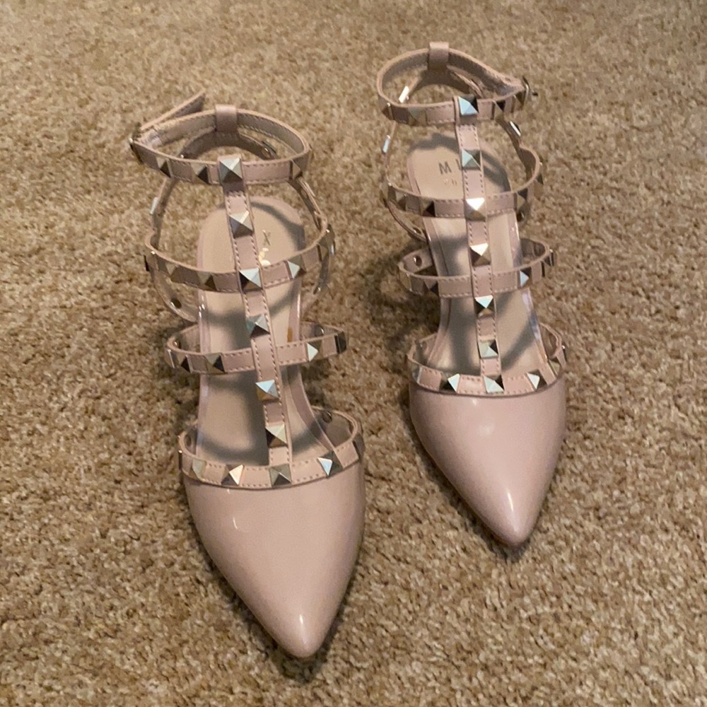 Nude heels